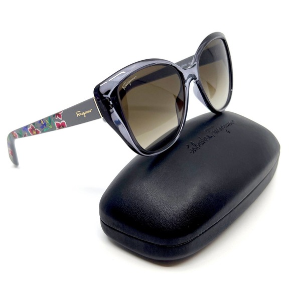 Salvatore Ferragamo Accessories - NEW!!! SALVATORE FERRAGAMO Sunglasses SPF912S 057 Authentic